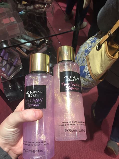 perfume victoria secret glitter.